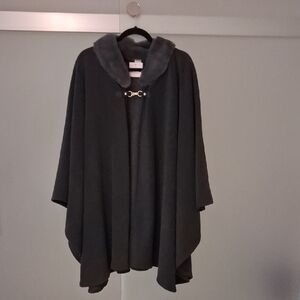 Liz Claiborne Charcoal Poncho with Plush Collar